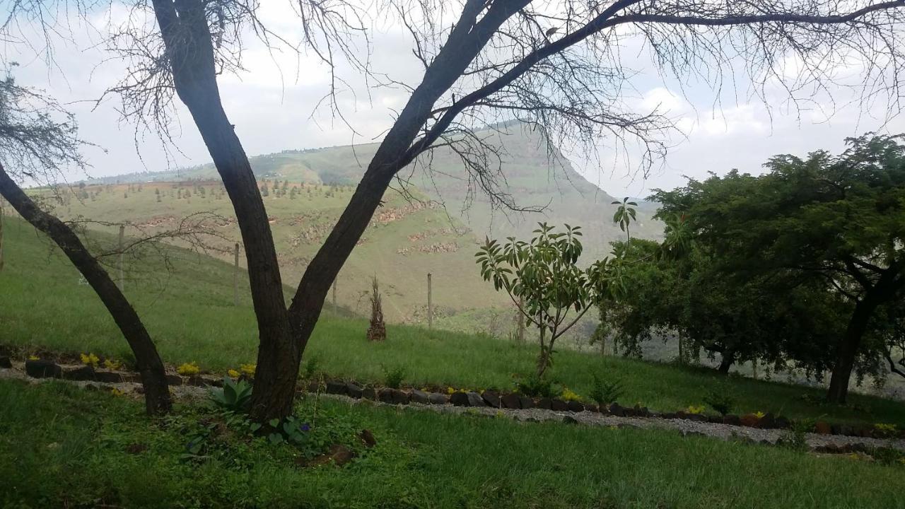 Maili Saba Camp Vila Nakuru Exterior foto