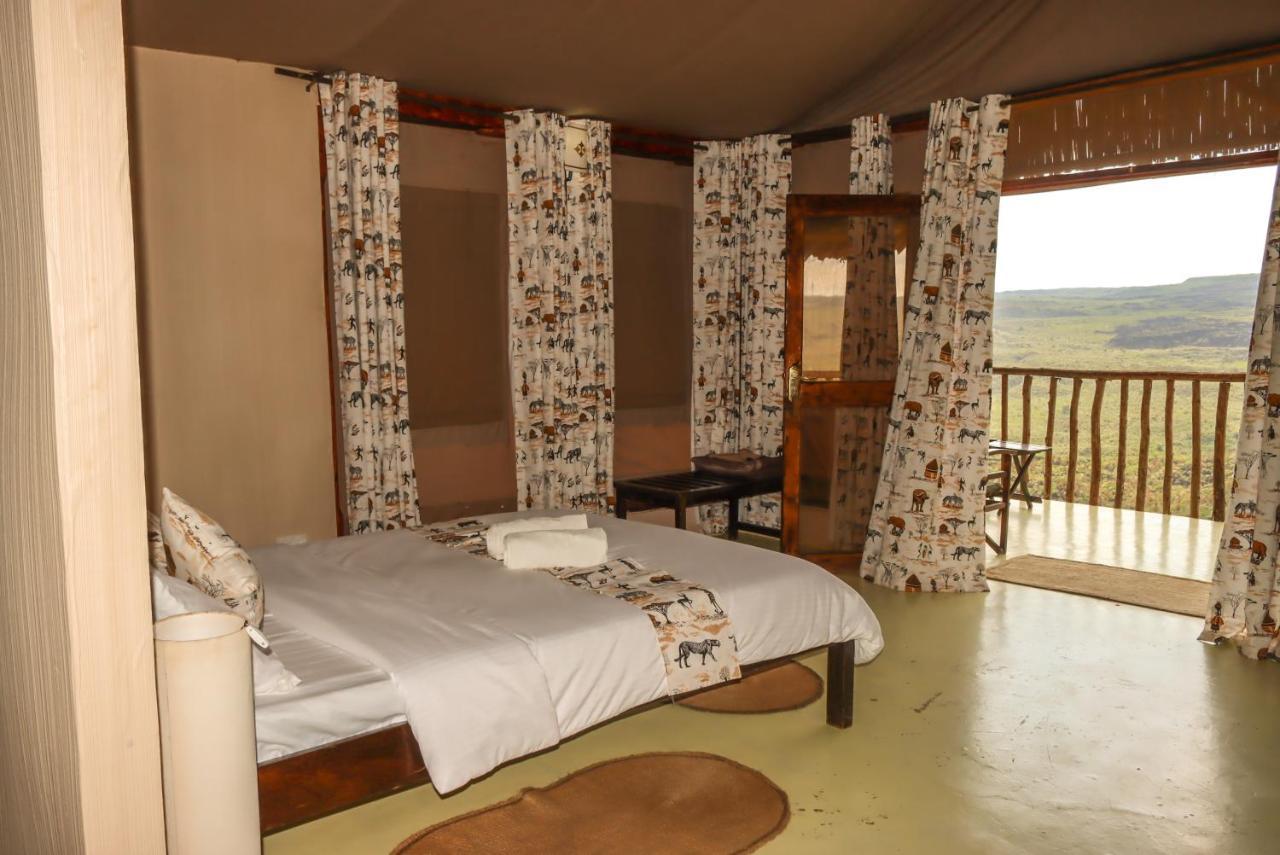 Maili Saba Camp Vila Nakuru Exterior foto