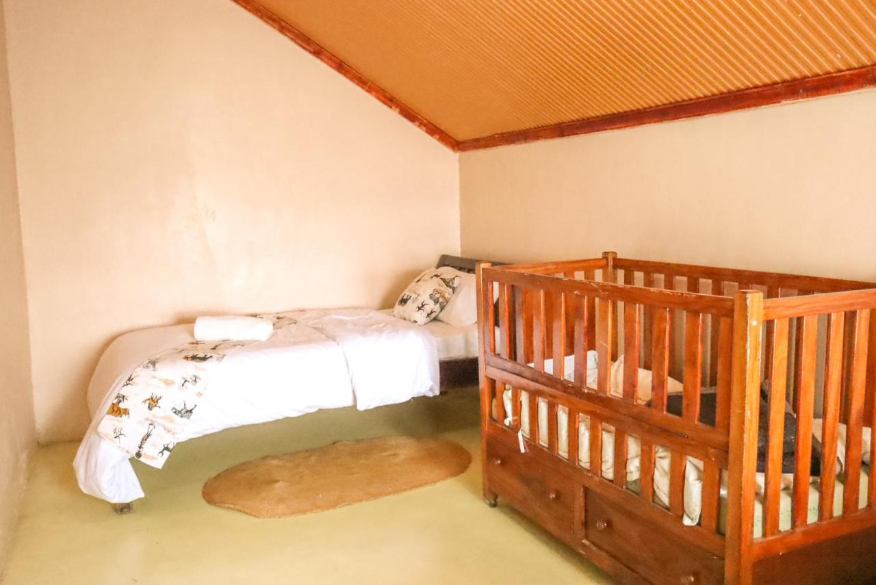 Maili Saba Camp Vila Nakuru Exterior foto
