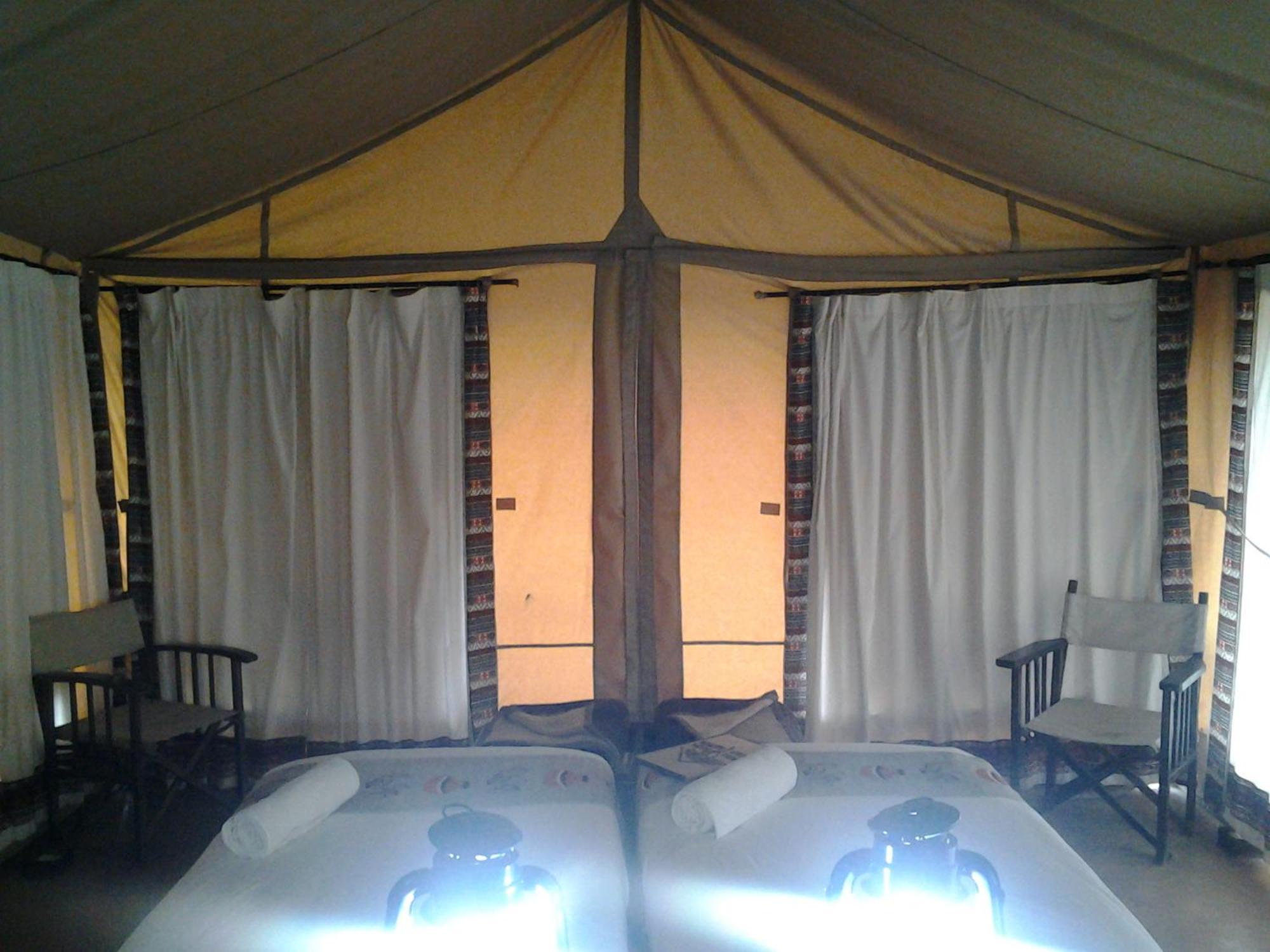 Maili Saba Camp Vila Nakuru Quarto foto