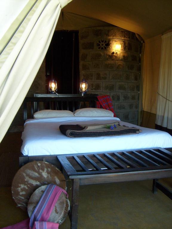Maili Saba Camp Vila Nakuru Quarto foto